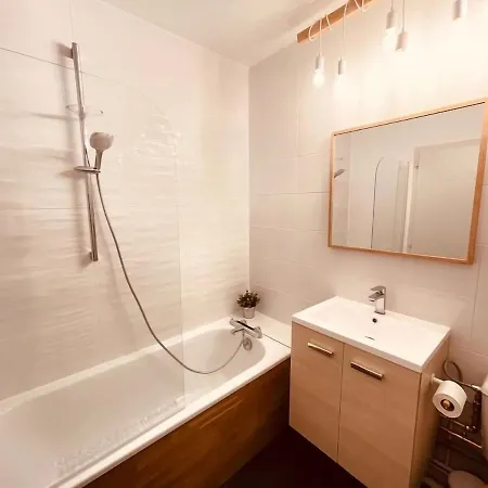 Le Petit Refuge - Agreable Au Coeur De La Krutenau Apartment Straßburg